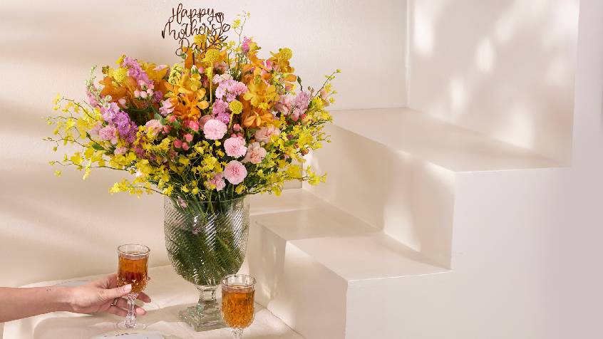 Mother's Day Flowers In Delhi 